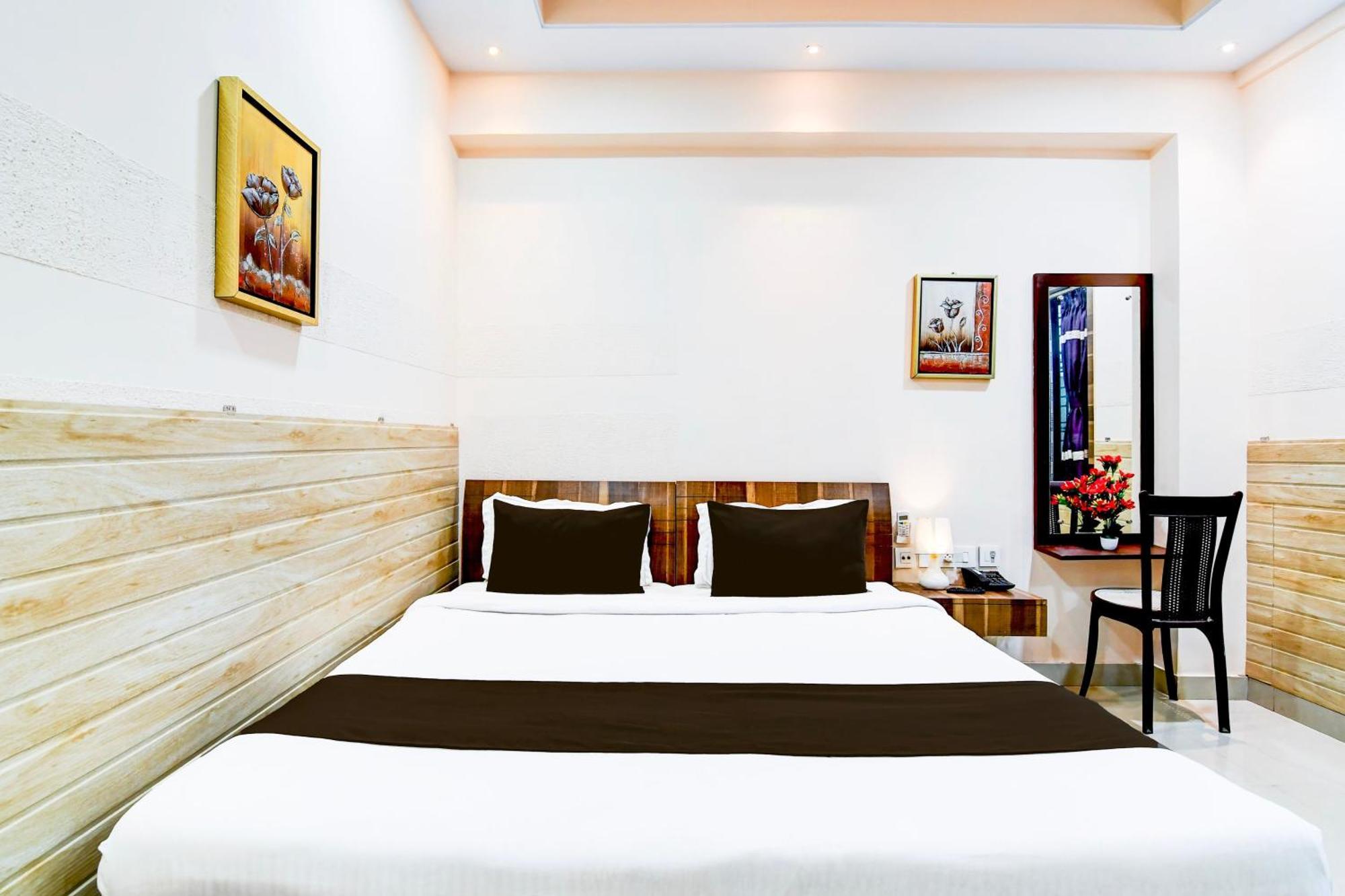 Super Collection O Behala Hotel Bhasa Exterior photo