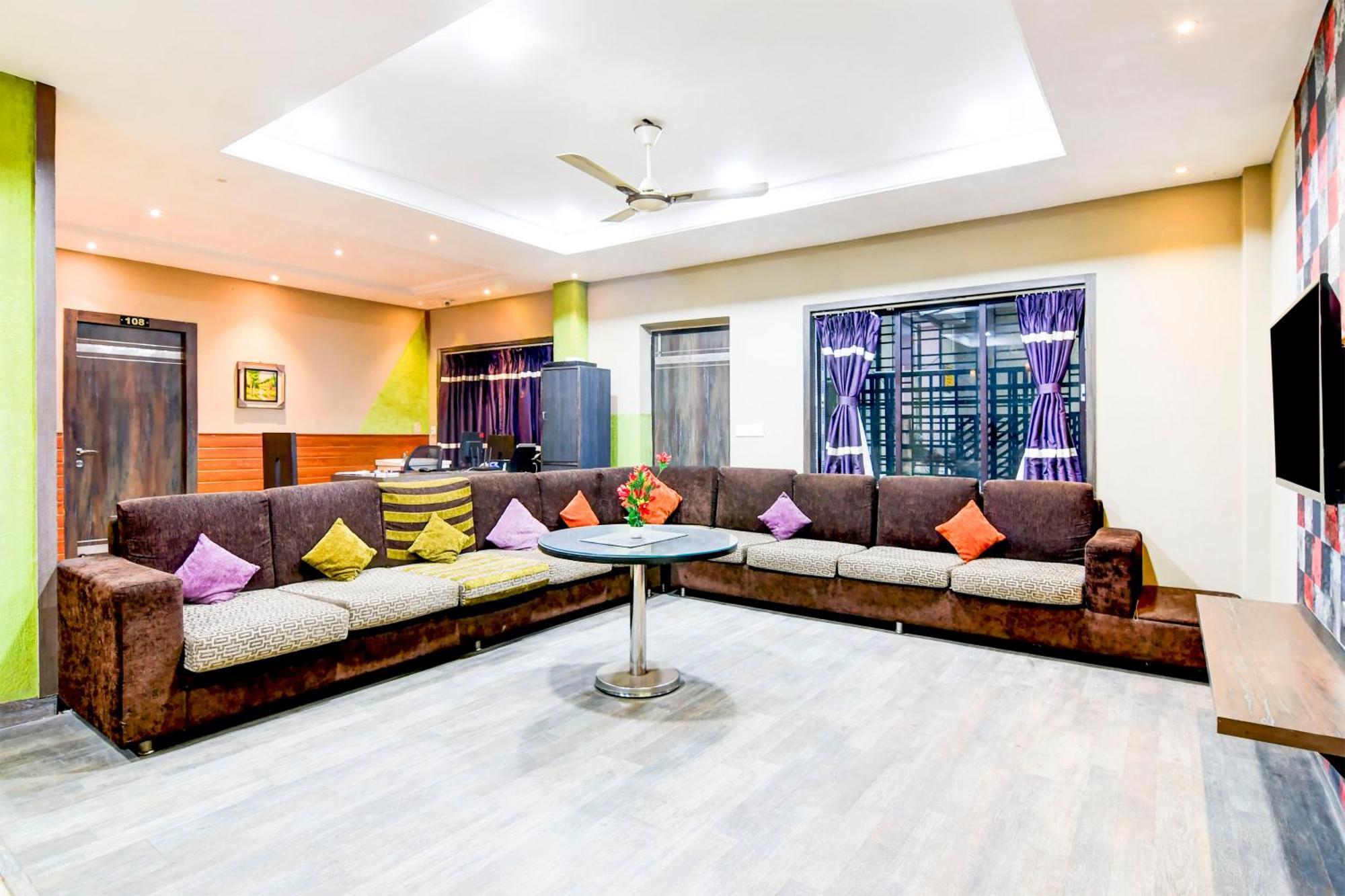Super Collection O Behala Hotel Bhasa Exterior photo