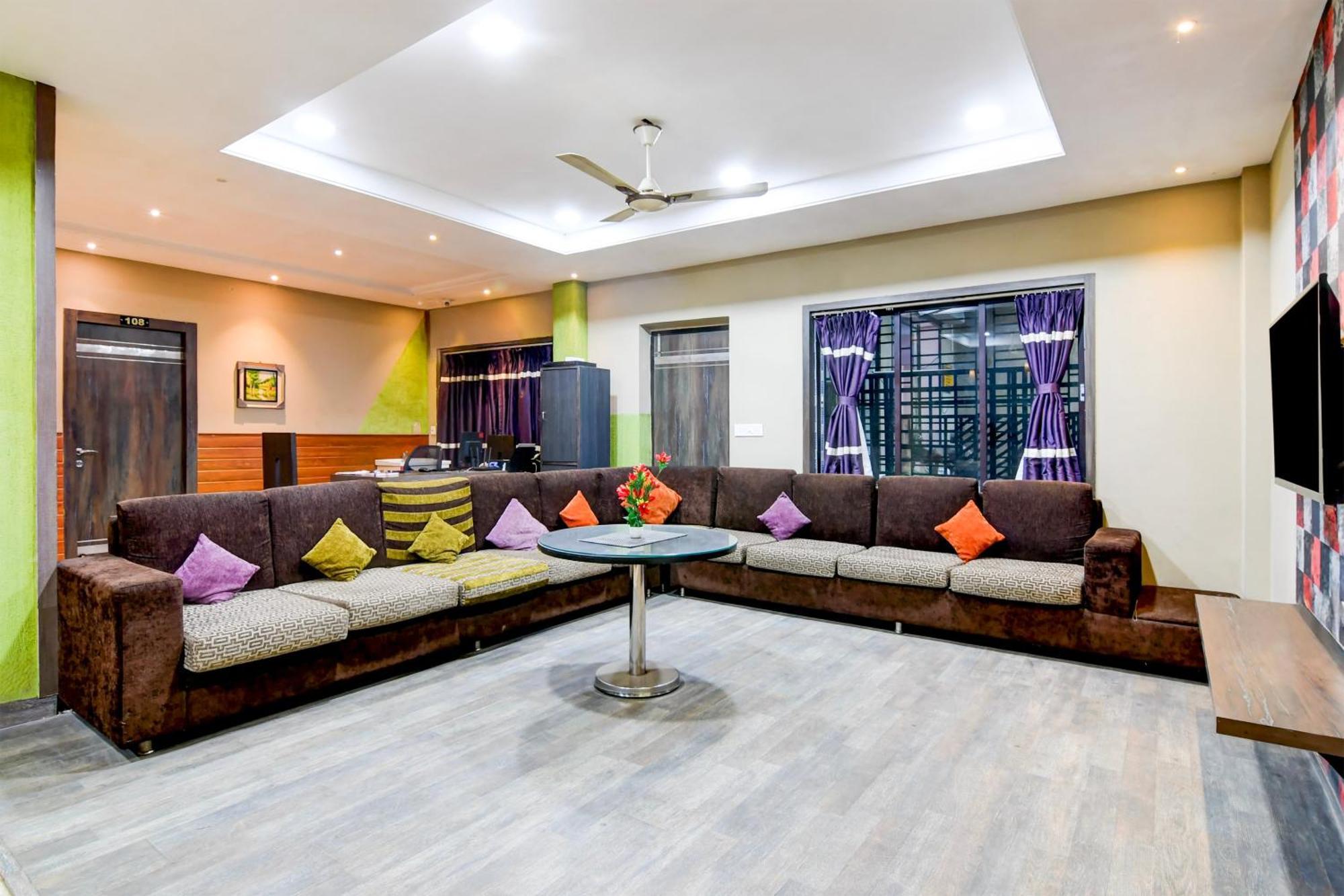 Super Collection O Behala Hotel Bhasa Exterior photo